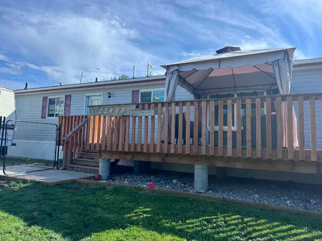 22408 27 Avenue Bellevue AB T0K 0C0