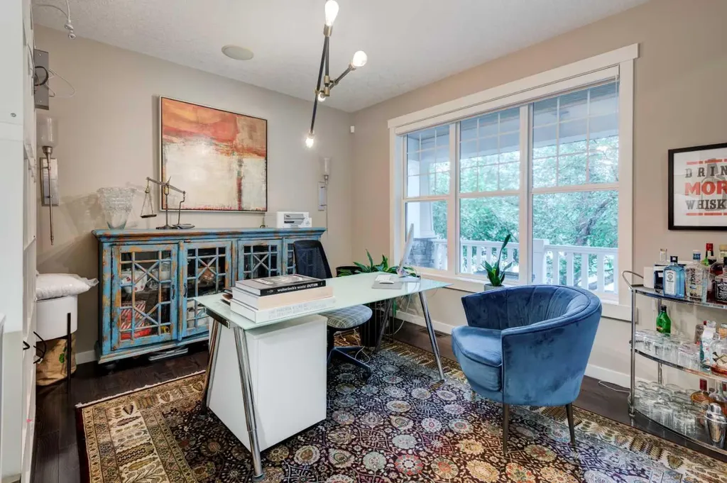 78 Ypres Green SW Calgary AB T2T 6M1