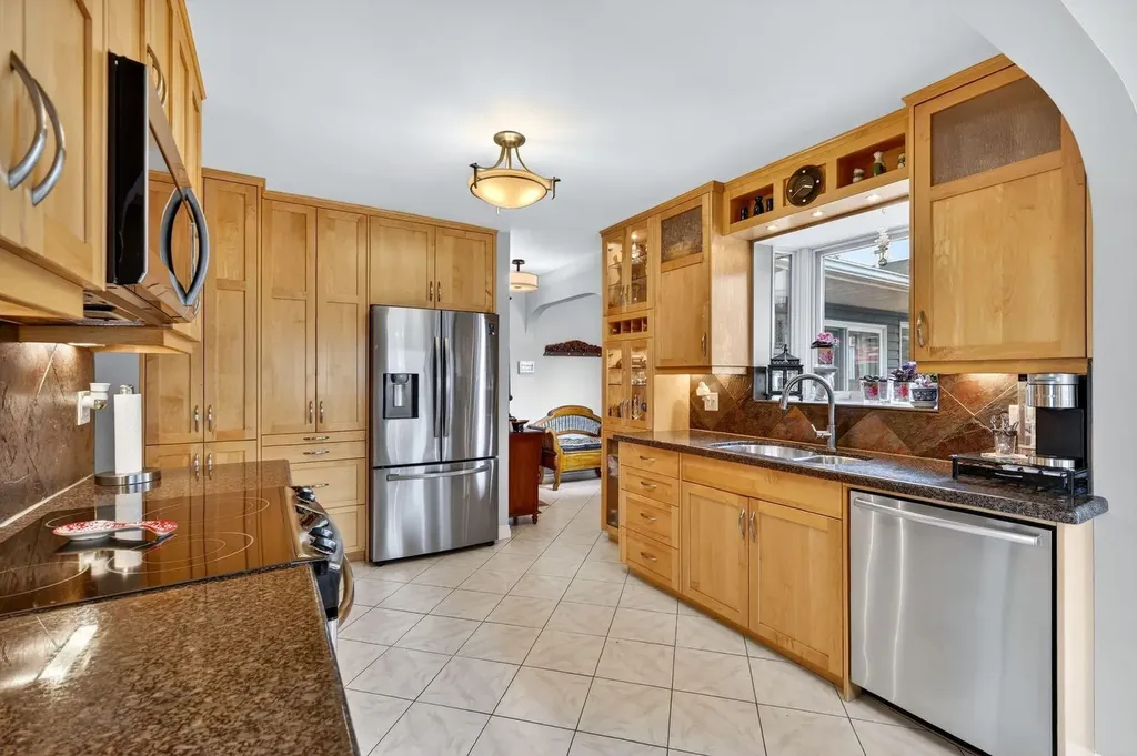 2316 Richmond Road SW Calgary AB T2T 5E4