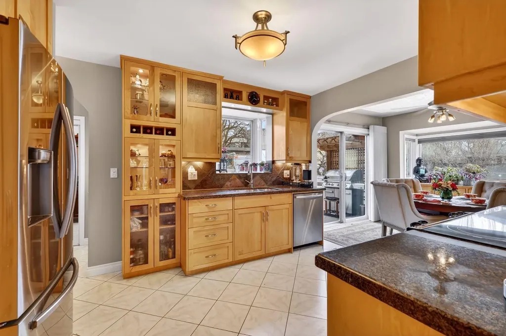 2316 Richmond Road SW Calgary AB T2T 5E4