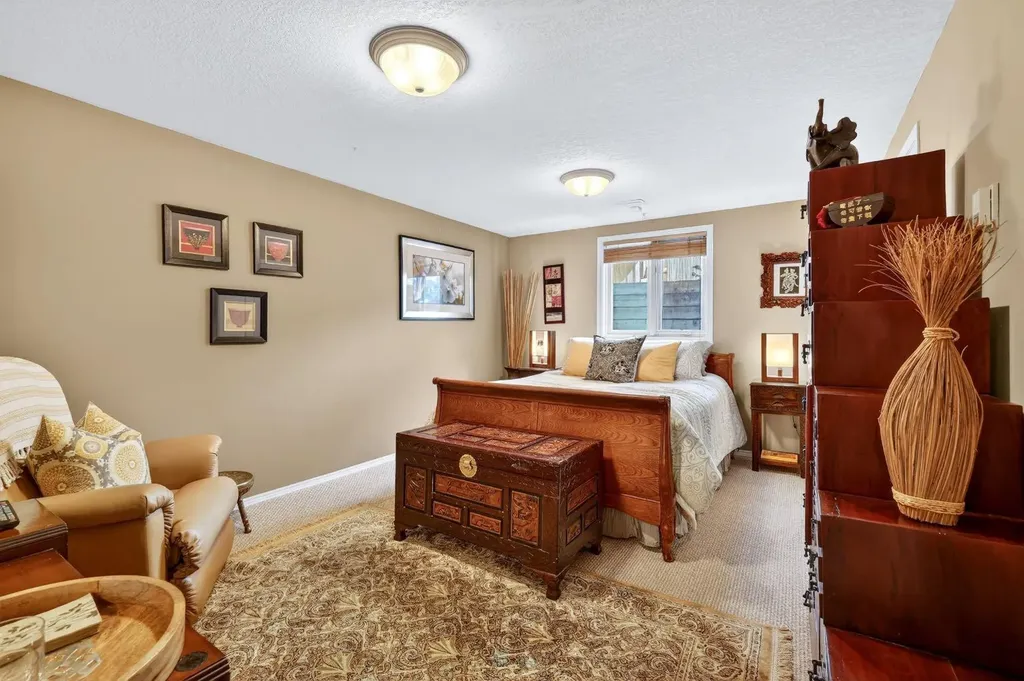 2316 Richmond Road SW Calgary AB T2T 5E4