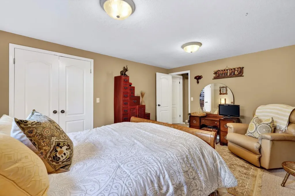 2316 Richmond Road SW Calgary AB T2T 5E4