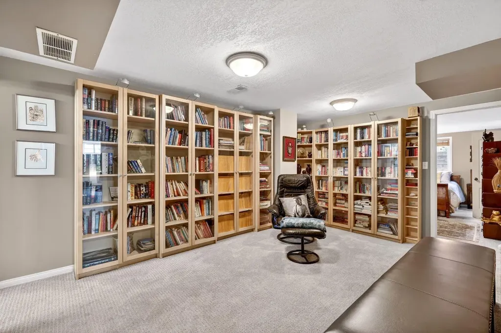 2316 Richmond Road SW Calgary AB T2T 5E4