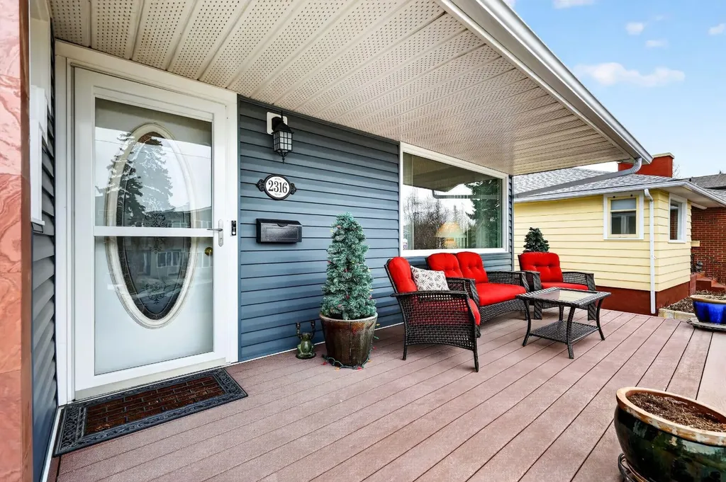 2316 Richmond Road SW Calgary AB T2T 5E4