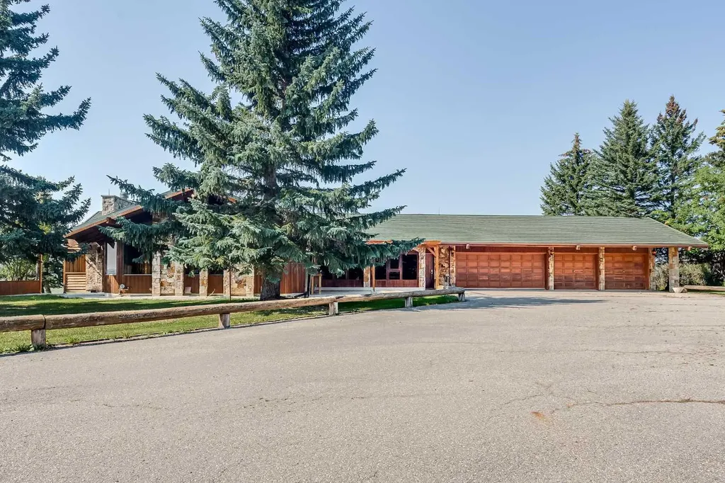 273167 Range Road 25 Rural Rocky View County AB T4B 4P6