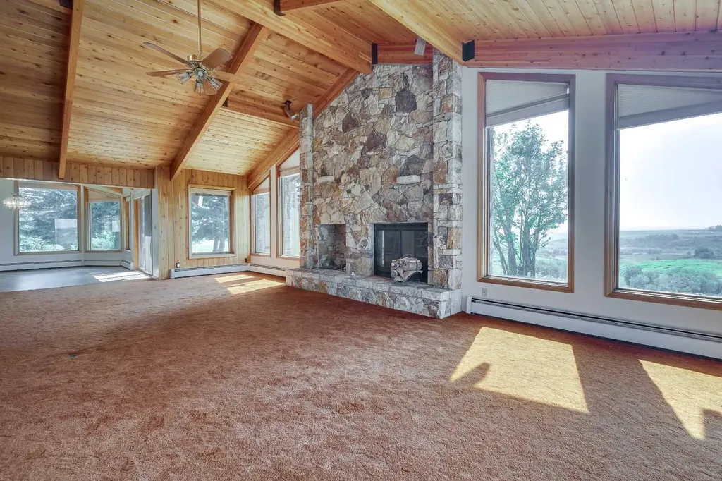 273167 Range Road 25 Rural Rocky View County AB T4B 4P6