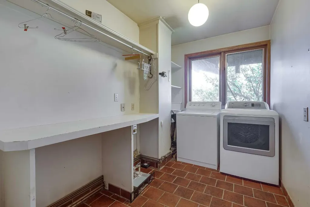 273167 Range Road 25 Rural Rocky View County AB T4B 4P6