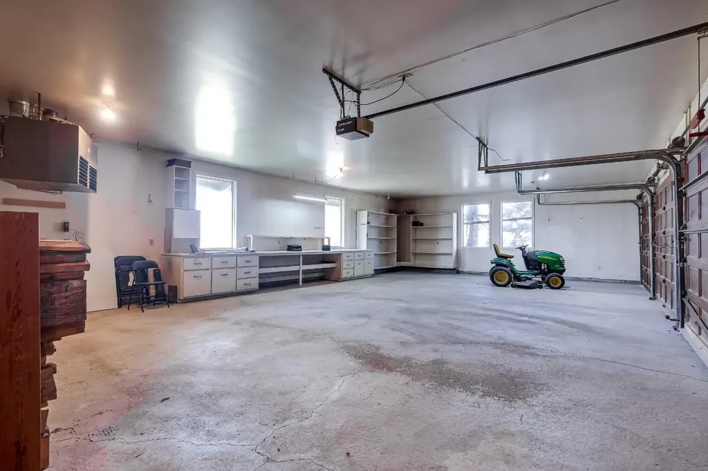 273167 Range Road 25 Rural Rocky View County AB T4B 4P6
