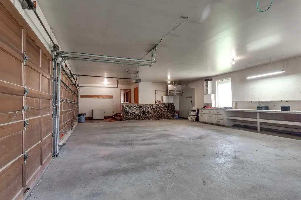 273167 Range Road 25 Rural Rocky View County AB T4B 4P6