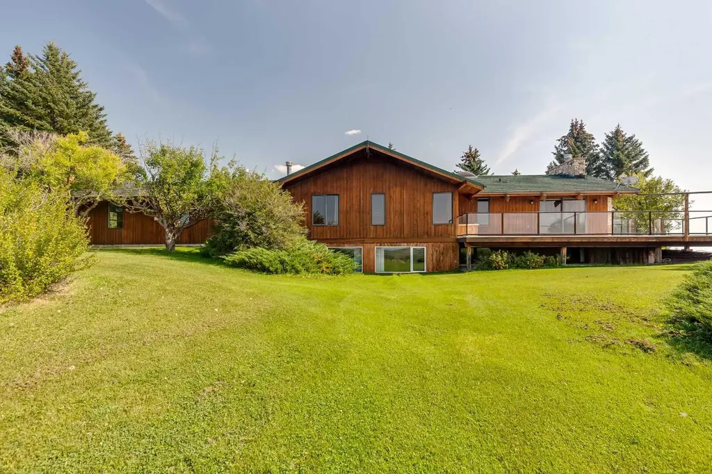 273167 Range Road 25 Rural Rocky View County AB T4B 4P6