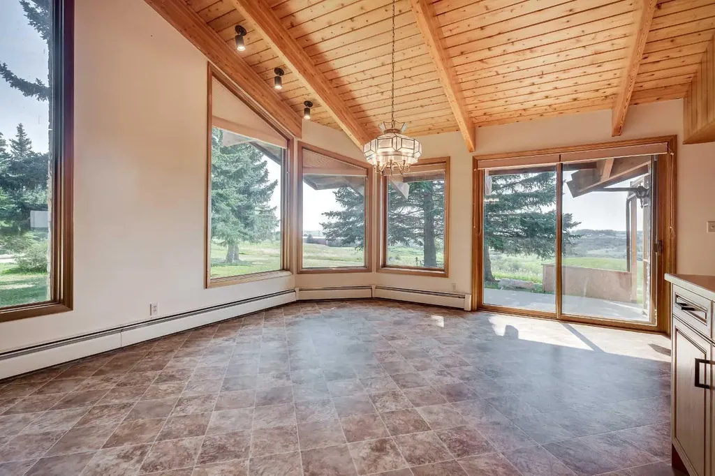 273167 Range Road 25 Rural Rocky View County AB T4B 4P6