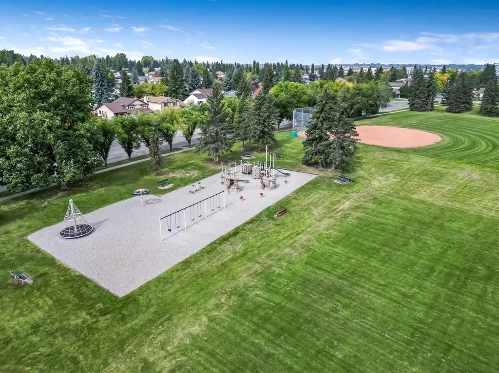 36 Millside Way SW Calgary AB T2Y 2P7