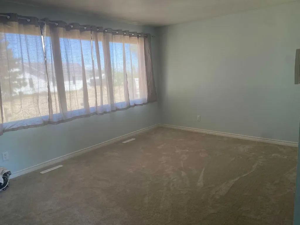 4910 51 Street Eaglesham AB T0H1H0