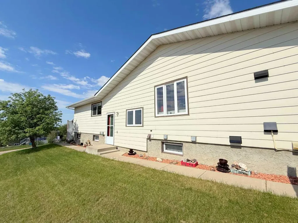 5301 Birch Crescent Boyle AB T0A 0M0