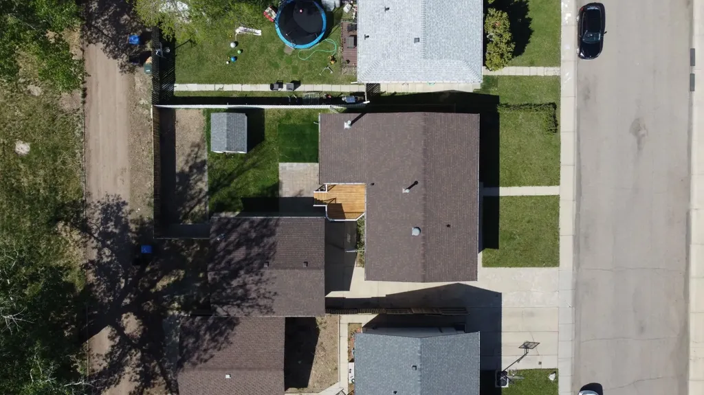 53 Collins Crescent SE Medicine Hat AB T1B 1T7