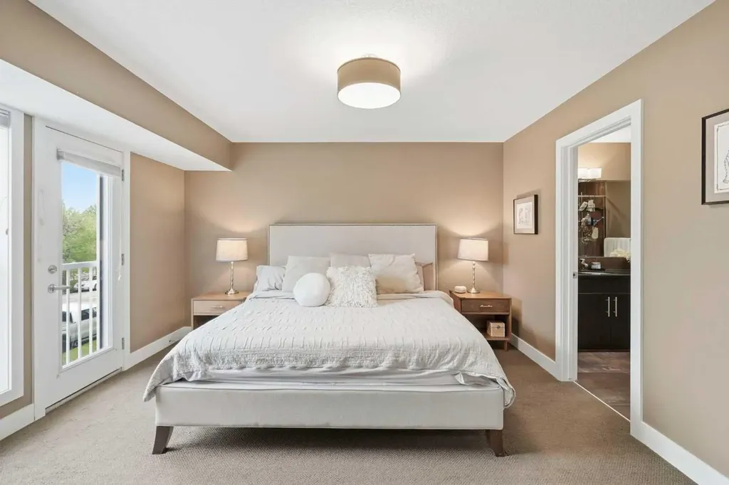 226 11 Avenue NW Calgary AB T2M0A2
