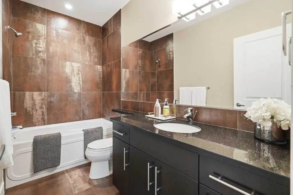 226 11 Avenue NW Calgary AB T2M0A2