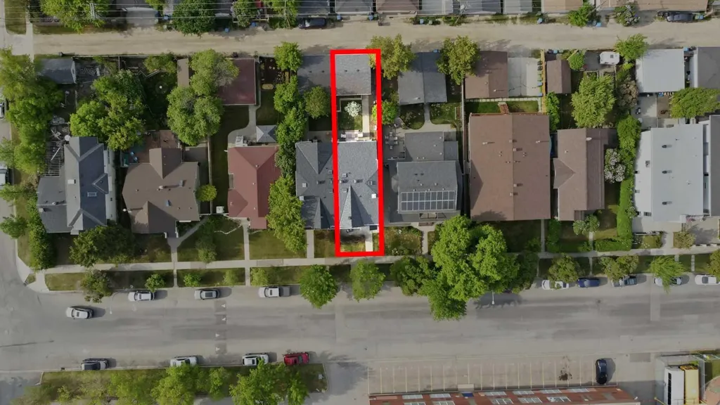226 11 Avenue NW Calgary AB T2M0A2