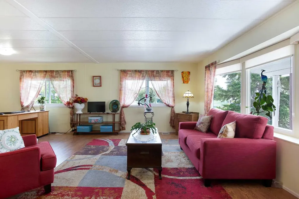 99 Arbour Lake Road NW Calgary AB T3G4E4