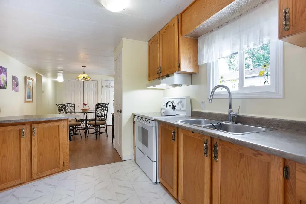 99 Arbour Lake Road NW Calgary AB T3G4E4