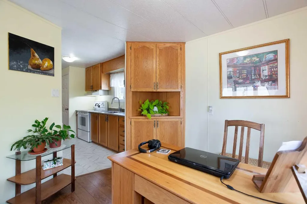 99 Arbour Lake Road NW Calgary AB T3G4E4
