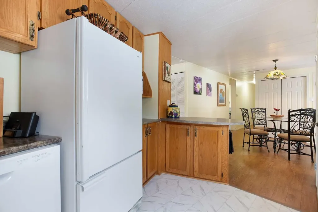 99 Arbour Lake Road NW Calgary AB T3G4E4