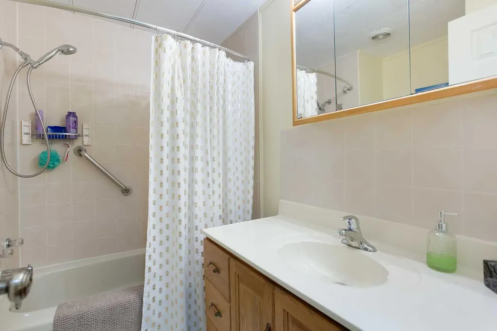 99 Arbour Lake Road NW Calgary AB T3G4E4