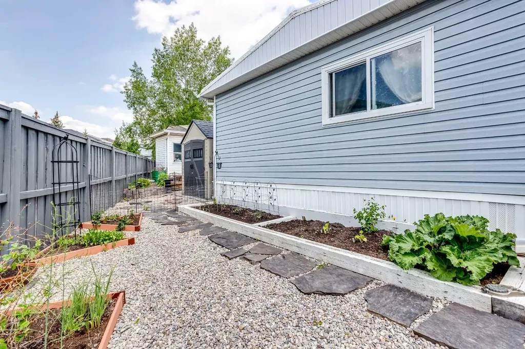 99 Arbour Lake Road NW Calgary AB T3G4E4