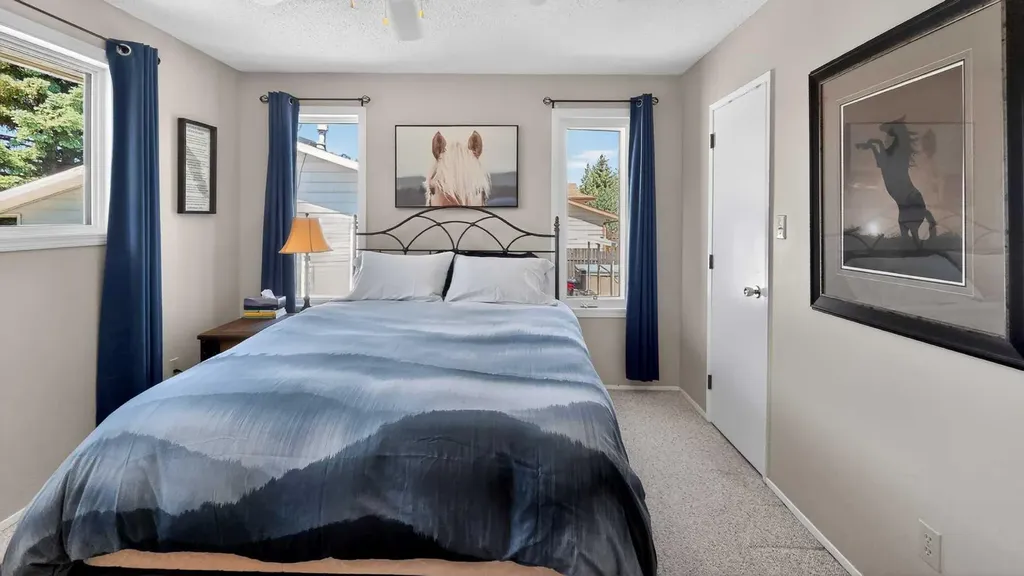 77 Iroquois Crescent W Lethbridge AB T1K5J3