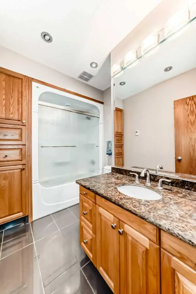 2121 Westview Crescent Bowden AB T0M 0K0