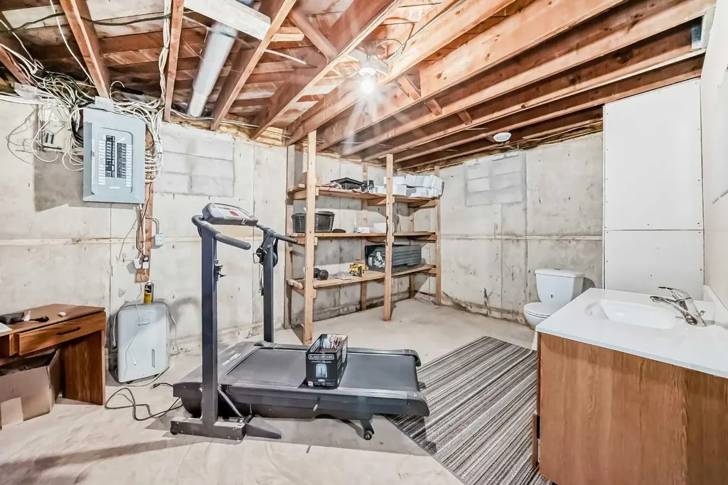2121 Westview Crescent Bowden AB T0M 0K0