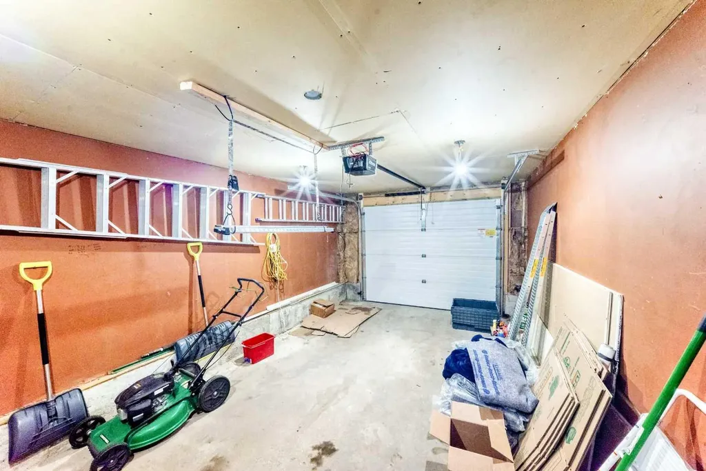 2121 Westview Crescent Bowden AB T0M 0K0