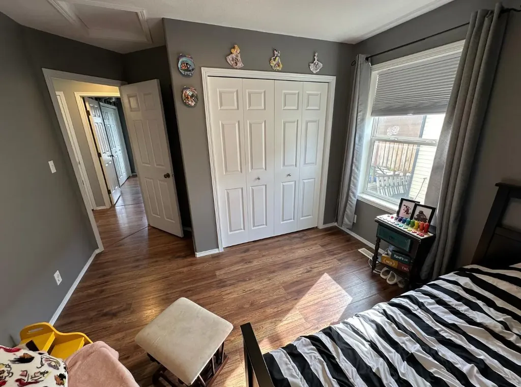 24 Elreg Street Penhold AB T0M 1R0
