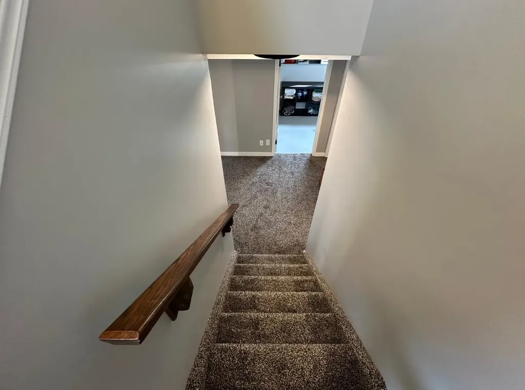 24 Elreg Street Penhold AB T0M 1R0