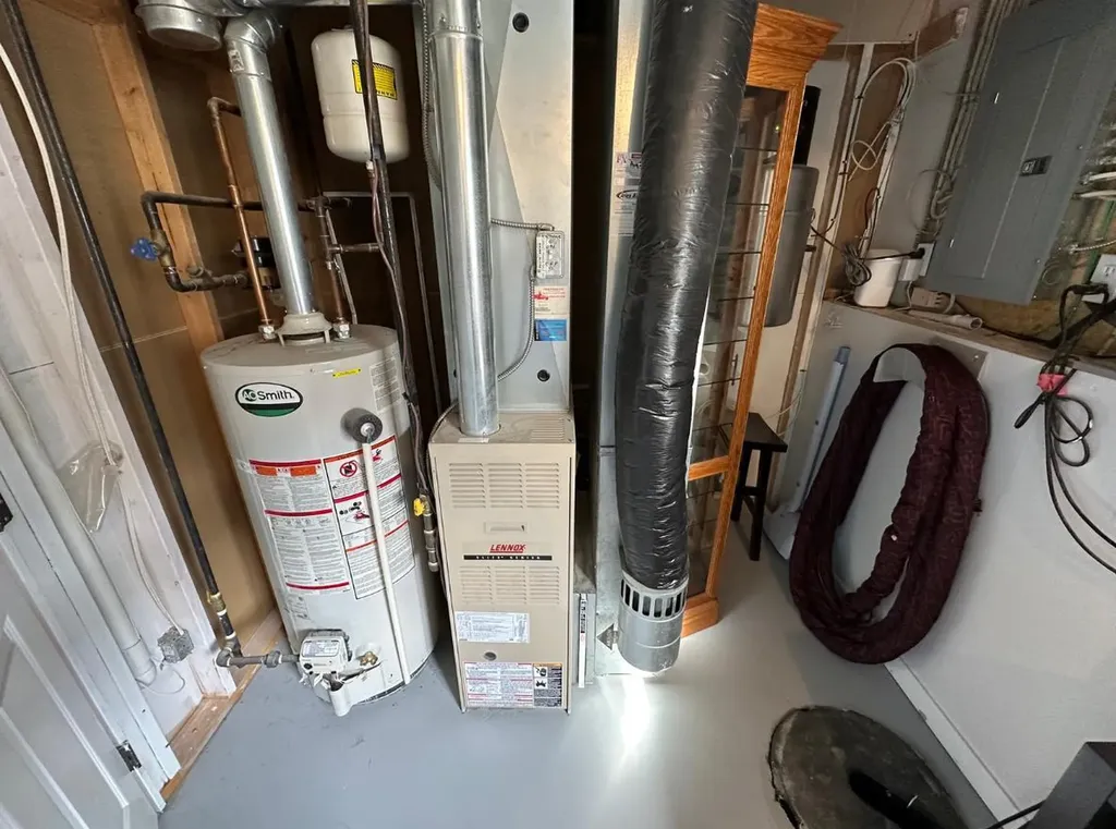 24 Elreg Street Penhold AB T0M 1R0