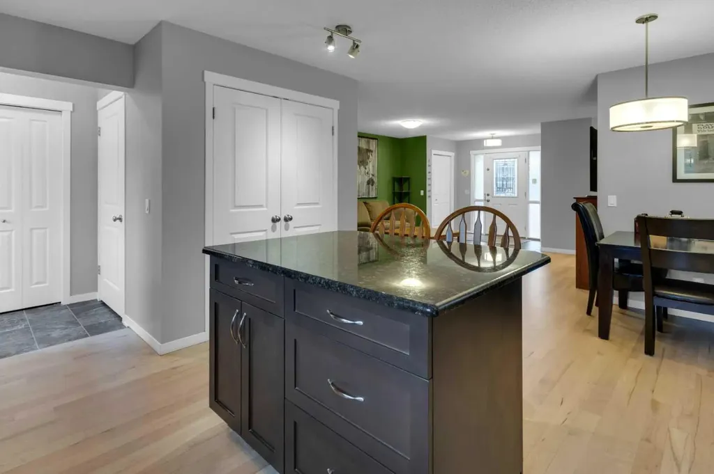 367 Fireside Place Cochrane AB T4C0R1