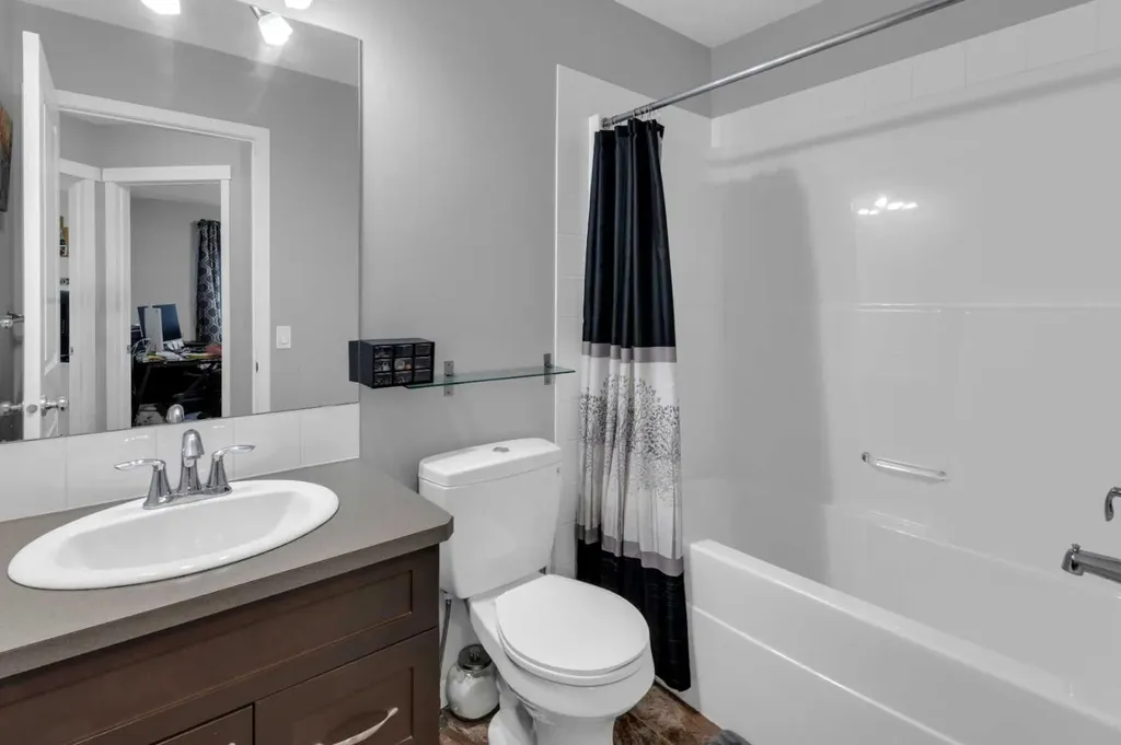 367 Fireside Place Cochrane AB T4C0R1