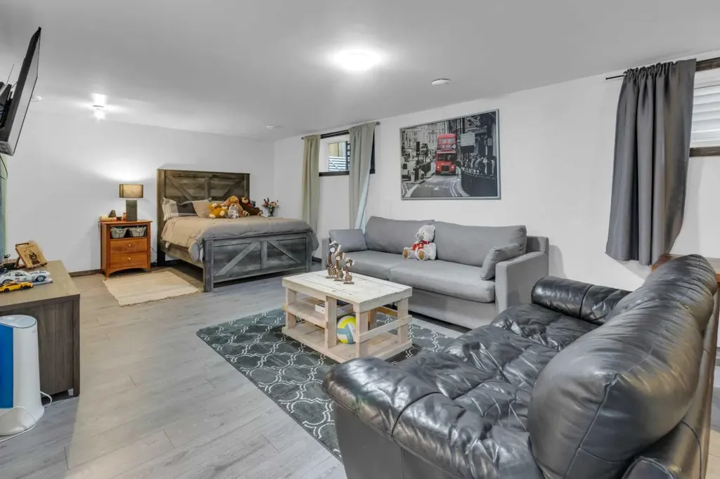 367 Fireside Place Cochrane AB T4C0R1