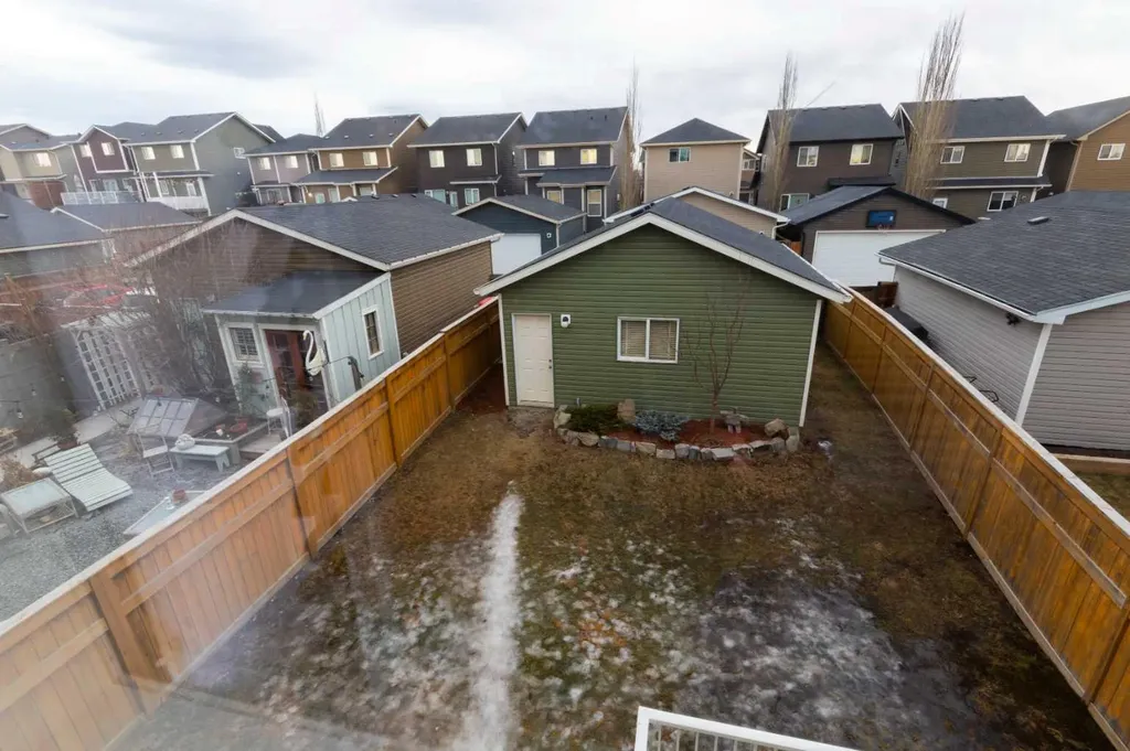367 Fireside Place Cochrane AB T4C0R1