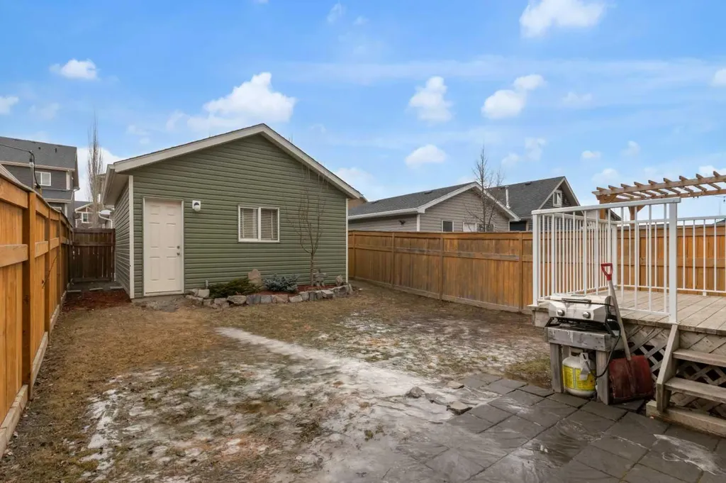 367 Fireside Place Cochrane AB T4C0R1