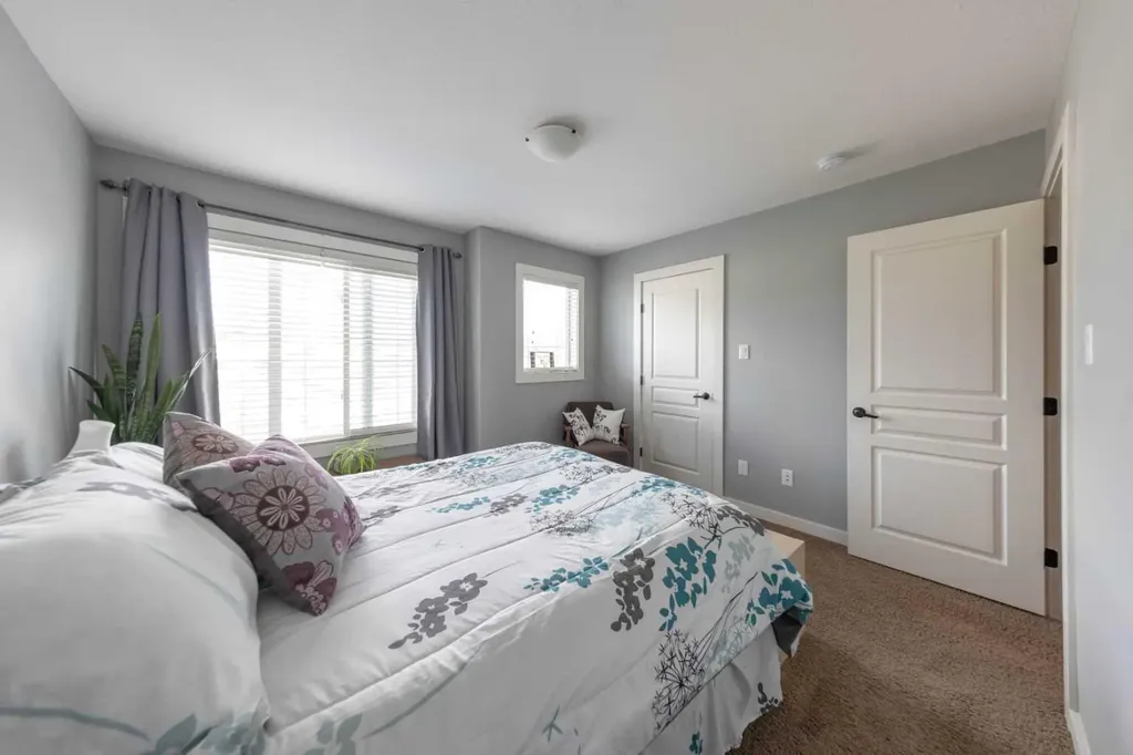 4260 41 Street Lloydminster SK S9V2J2