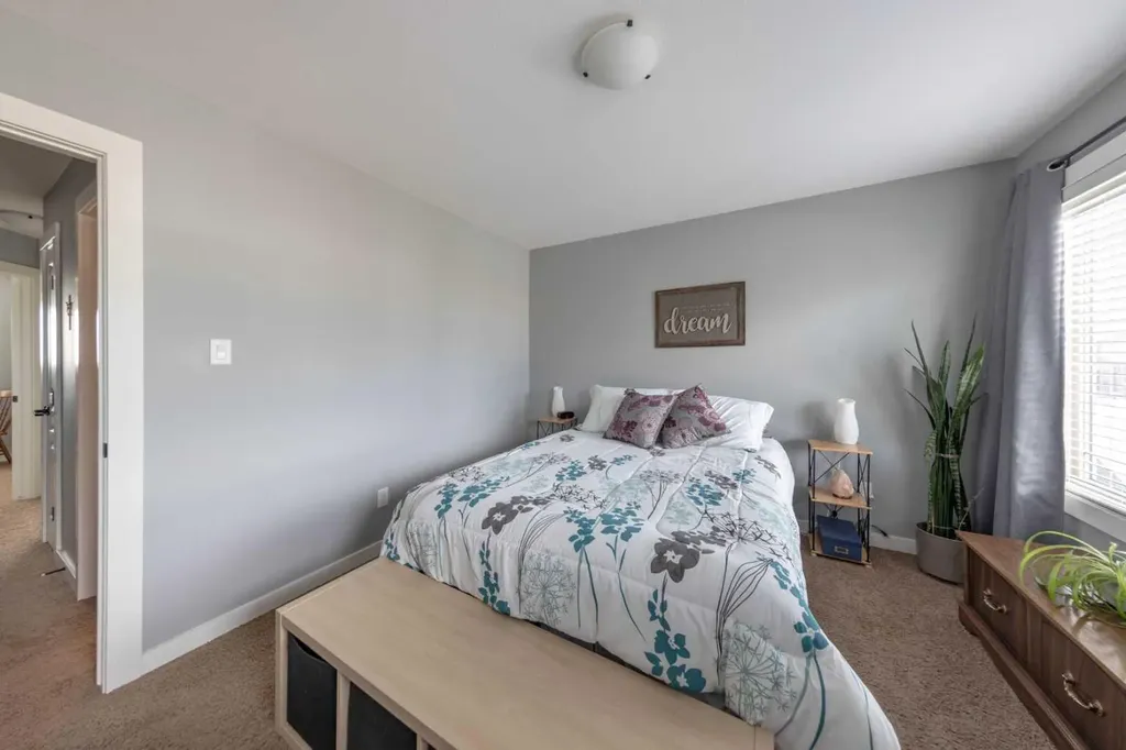 4260 41 Street Lloydminster SK S9V2J2