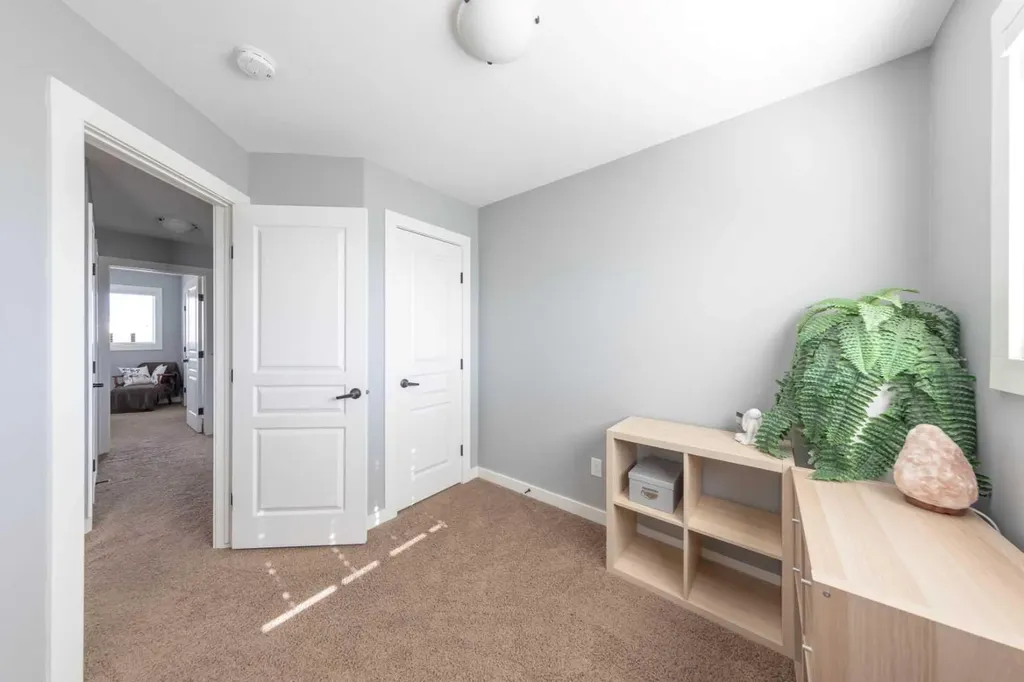 4260 41 Street Lloydminster SK S9V2J2
