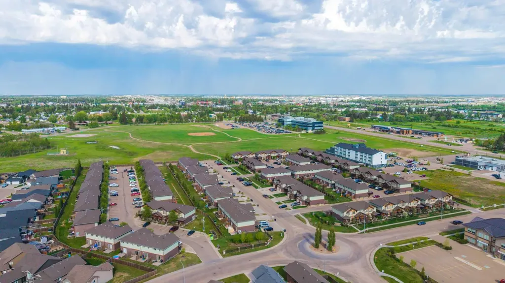 4260 41 Street Lloydminster SK S9V2J2