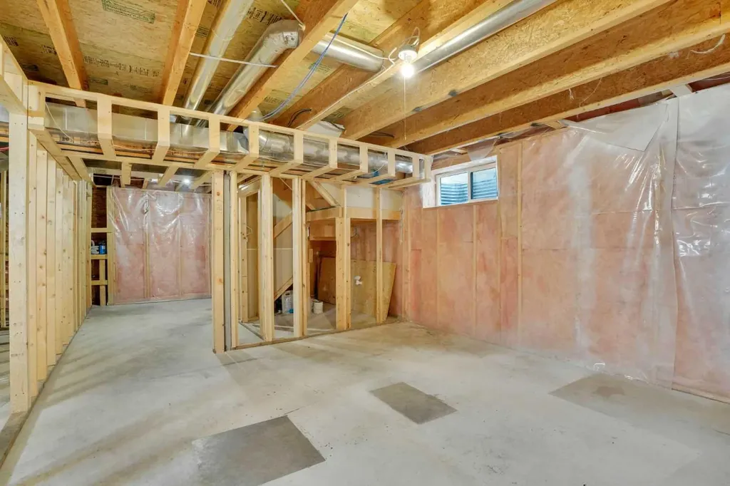 92 Prestwick Heath SE Calgary AB T2Z 4E4