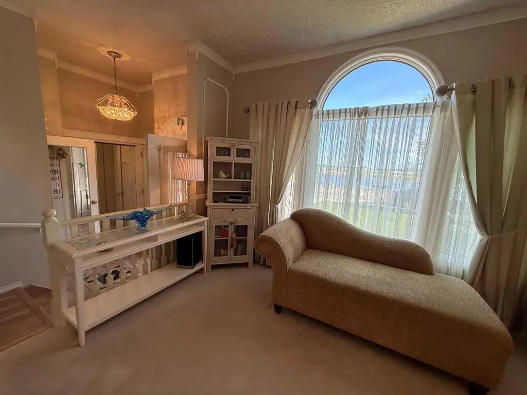 719 Parkland Drive Brooks AB T1R 0M3