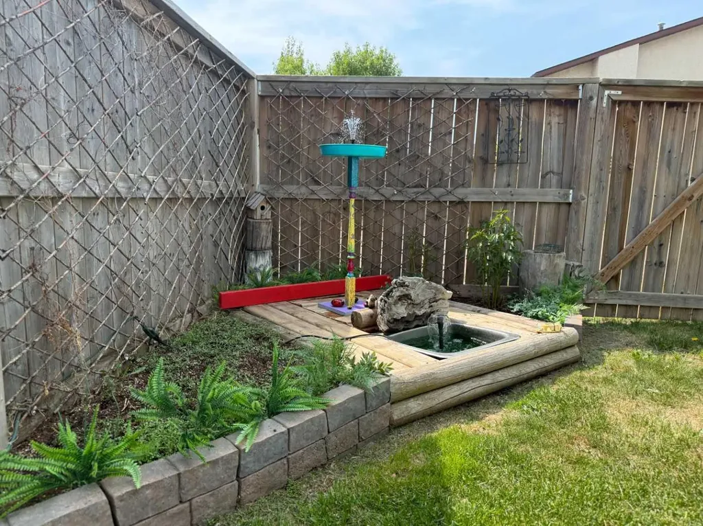 719 Parkland Drive Brooks AB T1R 0M3