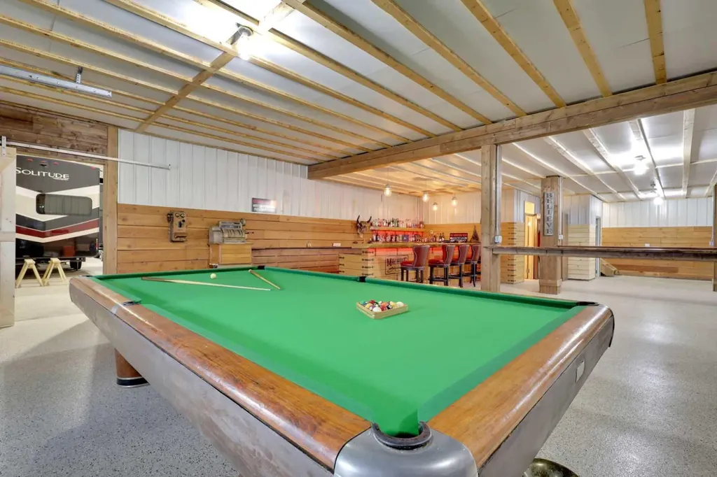 37280 Highway 816 Rural Red Deer County AB T4N 5E2