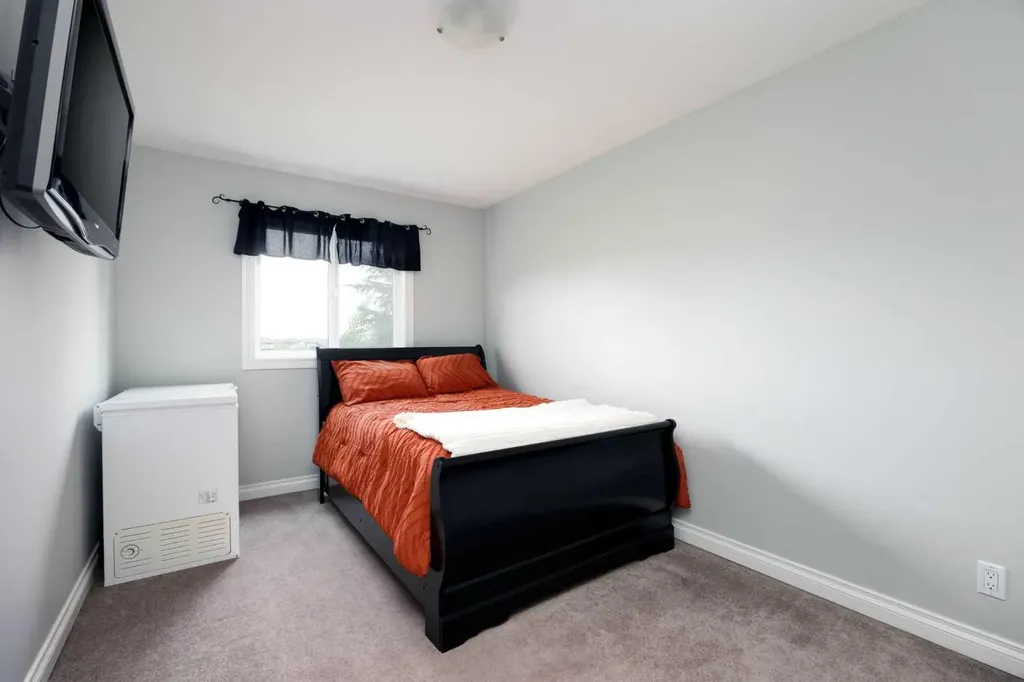 140 Sumac Crescent Fort Mcmurray AB T9K 0H8