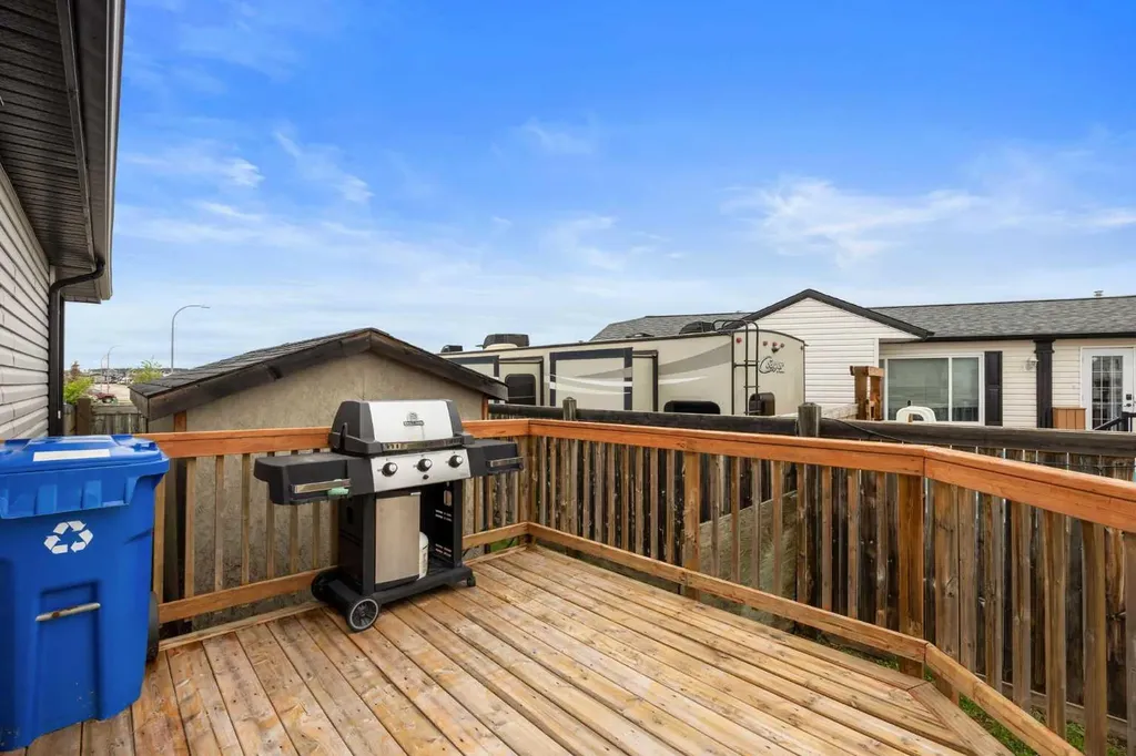 140 Sumac Crescent Fort Mcmurray AB T9K 0H8